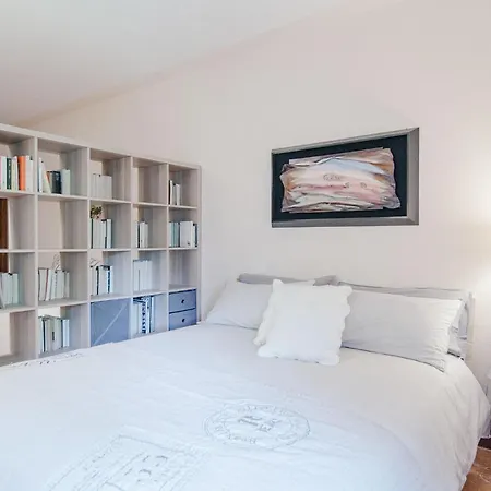 Apartment Solzago - By Myhomeincomo