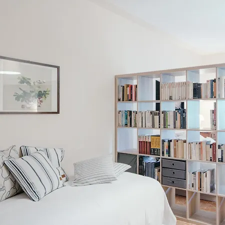 Apartment Solzago - By Myhomeincomo