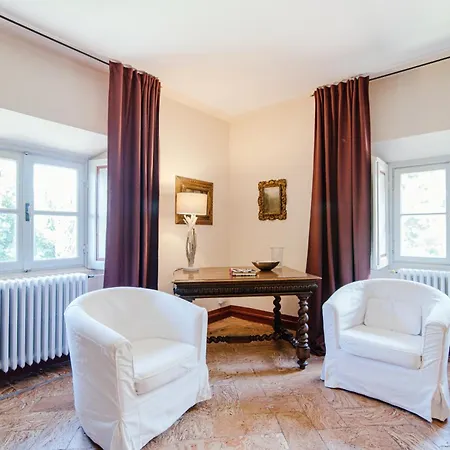 Apartment Solzago - By Myhomeincomo