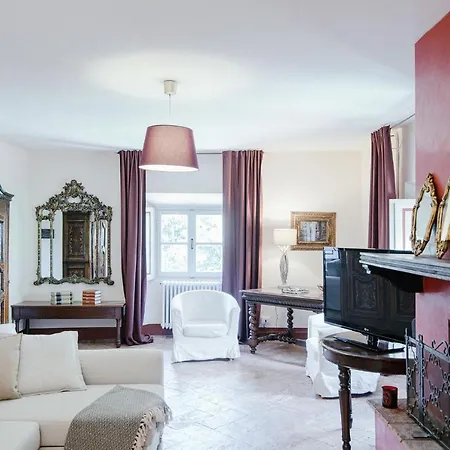 Apartment Solzago - By Myhomeincomo *