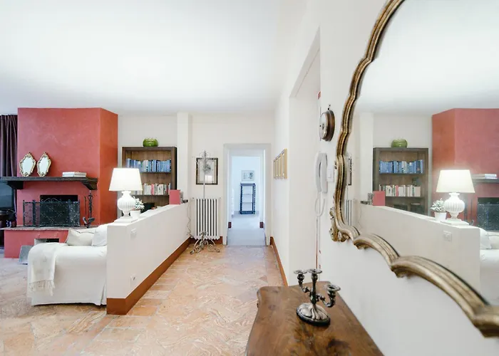 Solzago - By Myhomeincomo Tavernerio