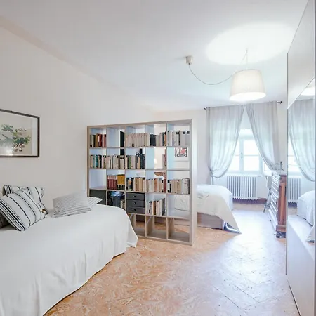 Solzago - By Myhomeincomo Tavernerio