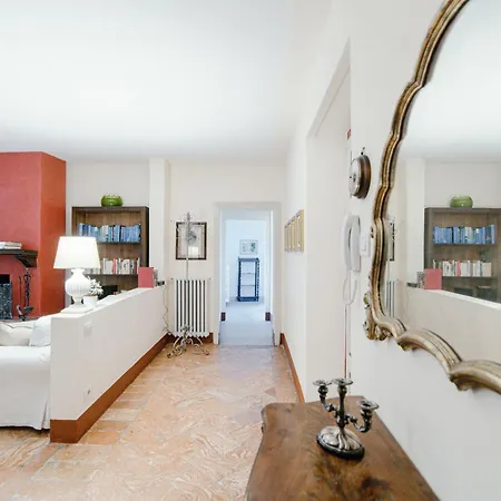 Solzago - By Myhomeincomo Tavernerio